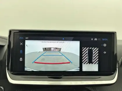 Photo 27 Peugeot 208  Hybrid 145 ch e-DCS6