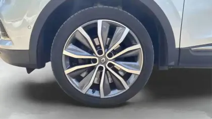 Photo 8 Renault Kadjar  Blue dCi 115 EDC