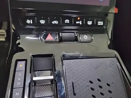 Photo 24 Citroën C5 aircross  Hybride 145 ch e-DCS6