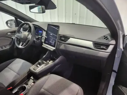 Photo 5 Renault Captur  E-Tech full hybrid 160 ch