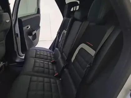 Photo 11 Citroën C5 aircross  Hybride 145 ch e-DCS6