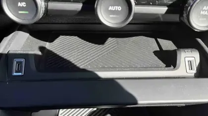 Photo 25 Citroën C4  PureTech 130 S&S BVM6