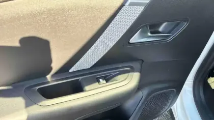 Photo 36 Citroën C4  PureTech 130 S&S BVM6