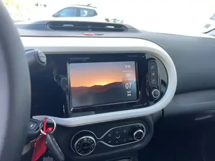 Photo 7 Renault Twingo  III SCe 65