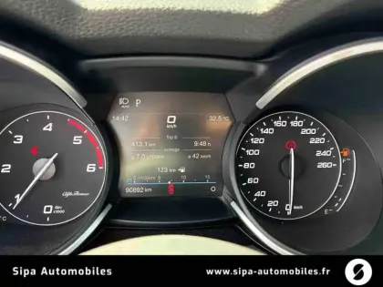Photo 25 Alfa Romeo Stelvio  2.2 160 ch AT8