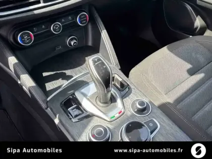 Photo 17 Alfa Romeo Stelvio  2.2 160 ch AT8
