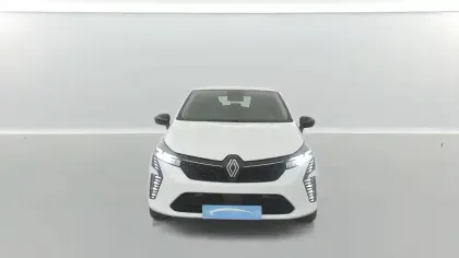 Photo 6 Renault Clio  E-Tech full hybrid 145