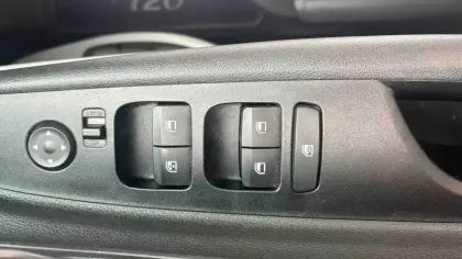 Photo 21 Hyundai I20  1.0 T-GDi 100 DCT-7 Hybrid 48V