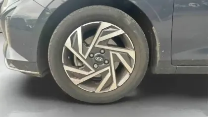 Photo 8 Hyundai I20  1.0 T-GDi 100 DCT-7 Hybrid 48V