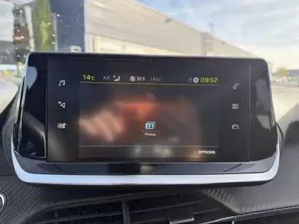 Photo 28 Peugeot 208  Electrique 50 kWh 136ch