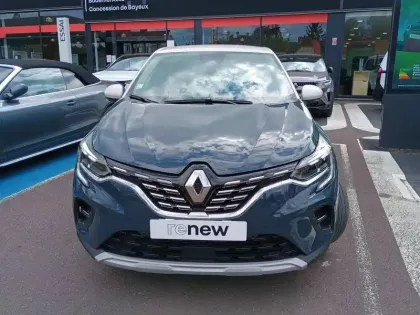 Photo 8 Renault Captur  E-Tech hybride 145