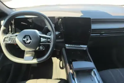 Photo 8 Renault Austral  E-Tech hybrid 200
