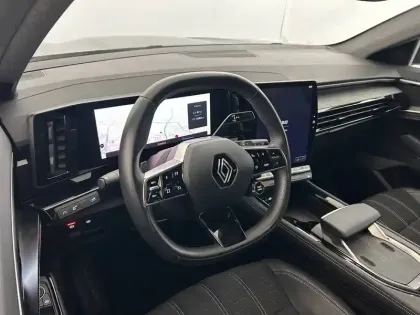 Photo 18 Renault Austral  E-Tech hybrid 200