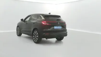 Photo 11 Renault Austral  E-Tech hybrid 200