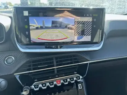 Photo 14 Peugeot 208  Electrique 50 kWh 136ch