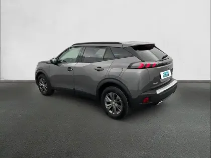Photo 6 Peugeot 2008  PureTech 130 S&S EAT8