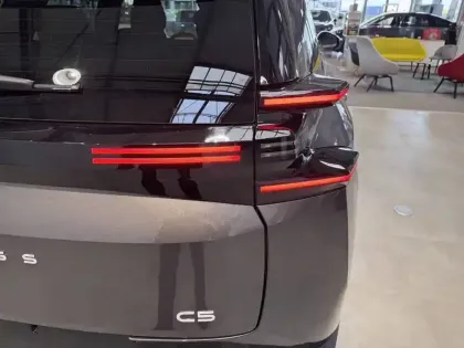 Photo 16 Citroën C5 aircross  Hybride 145 ch e-DCS6