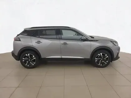 Photo 25 Peugeot 2008  Electrique 136 ch