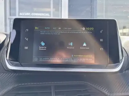 Photo 19 Peugeot 2008  Electrique 136 ch