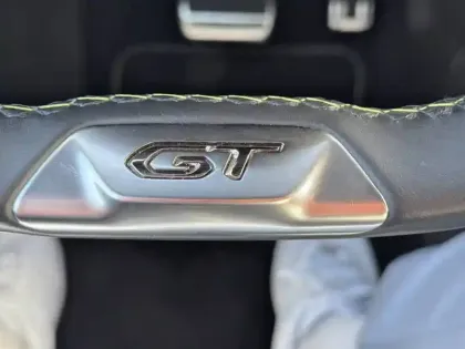 Photo 38 Peugeot 208  PureTech 100 S&S EAT8