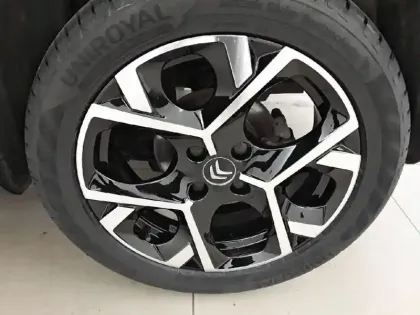 Photo 12 Citroën C3 Aircross  BlueHDi 120 S&S EAT6