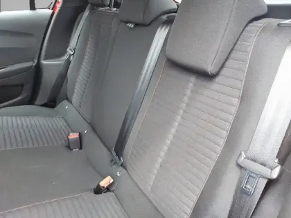 Photo 11 Peugeot 208  Electrique 50 kWh 136ch