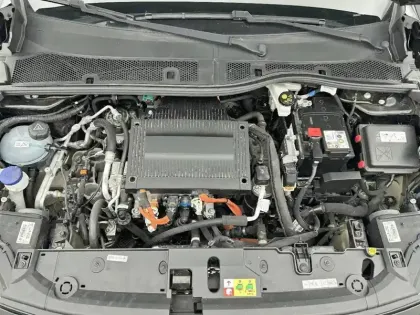 Photo 48 Peugeot 208  Electrique 50 kWh 136ch