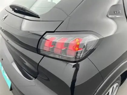 Photo 38 Peugeot 208  Electrique 50 kWh 136ch