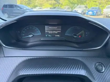 Photo 9 Peugeot 208  Electrique 50 kWh 136ch