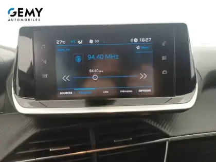Photo 36 Peugeot 2008  PureTech 100 S&S BVM6