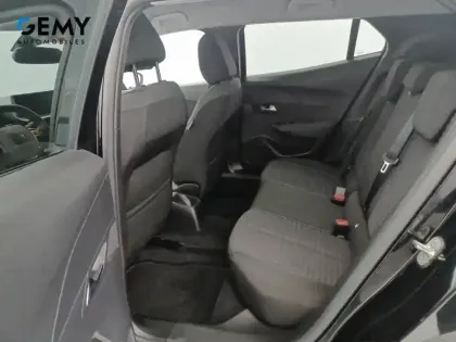 Photo 32 Peugeot 2008  PureTech 100 S&S BVM6