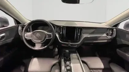 Photo 15 Volvo Xc60  T6 Recharge AWD 253 ch + 87 ch Geartronic 8