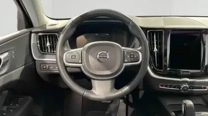 Photo 13 Volvo Xc60  T6 Recharge AWD 253 ch + 87 ch Geartronic 8