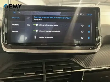 Photo 14 Peugeot 208  Hybrid 110 ch e-DCS6