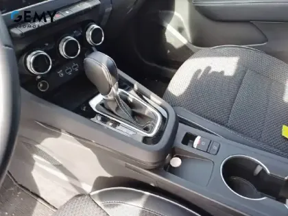 Photo 11 Renault Arkana  E-Tech hybride 145 - 22