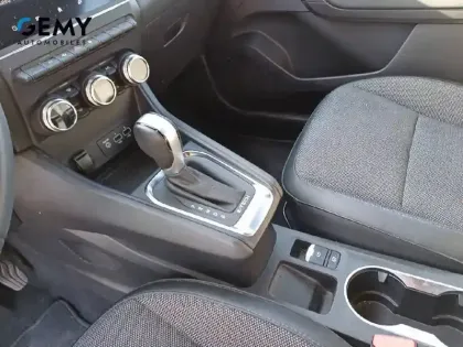 Photo 11 Renault Captur  E-Tech 145