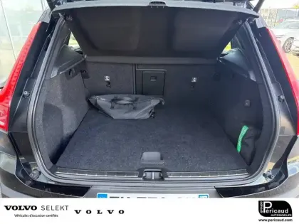 Photo 6 Volvo Xc40  T4 Recharge 129+82 ch DCT7