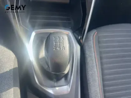 Photo 19 Peugeot 208  PureTech 75 S&S BVM5