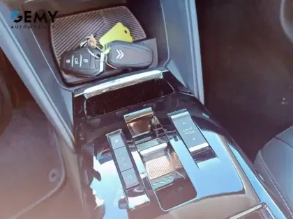 Photo 18 Citroën C4  PureTech 155 S&S EAT8