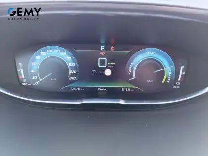 Photo 14 Peugeot 3008  Hybrid 225 e-EAT8