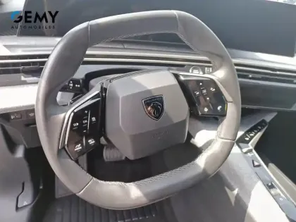 Photo 33 Peugeot 3008  Hybrid 145 e-DCS6