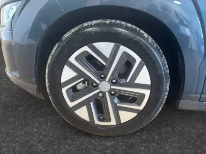 Photo 13 Hyundai Kona  Electrique 64 kWh - 204 ch