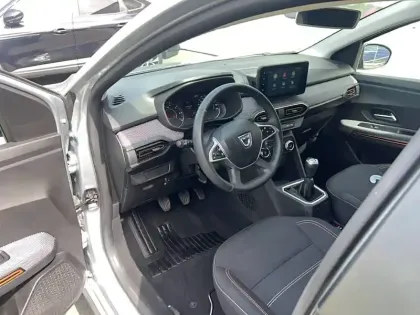 Photo 20 Dacia Sandero  TCe 90 - 22