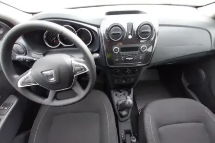 Photo 8 Dacia Sandero  SCe 75