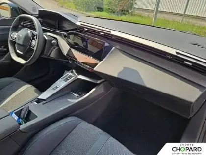 Photo 12 Peugeot 308  SW Hybrid 136 e-DCS6