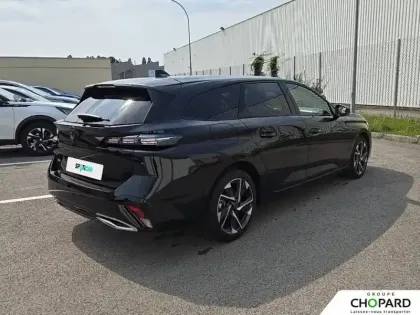 Photo 30 Peugeot 308  SW Hybrid 136 e-DCS6