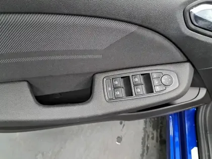 Photo 43 Renault Clio  TCe 90 ch GSR2