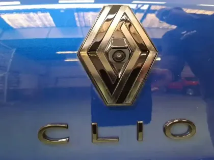 Photo 12 Renault Clio  TCe 90 ch GSR2