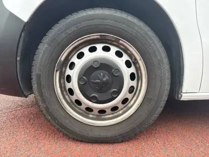 Photo 12 Peugeot Expert  FGN XL BLUEHDI 145 S&S EAT8