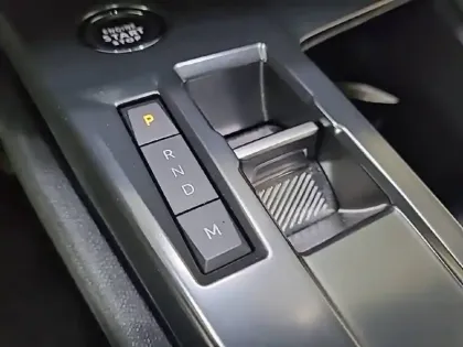 Photo 16 Peugeot 308  BlueHDi 130ch S&S EAT8